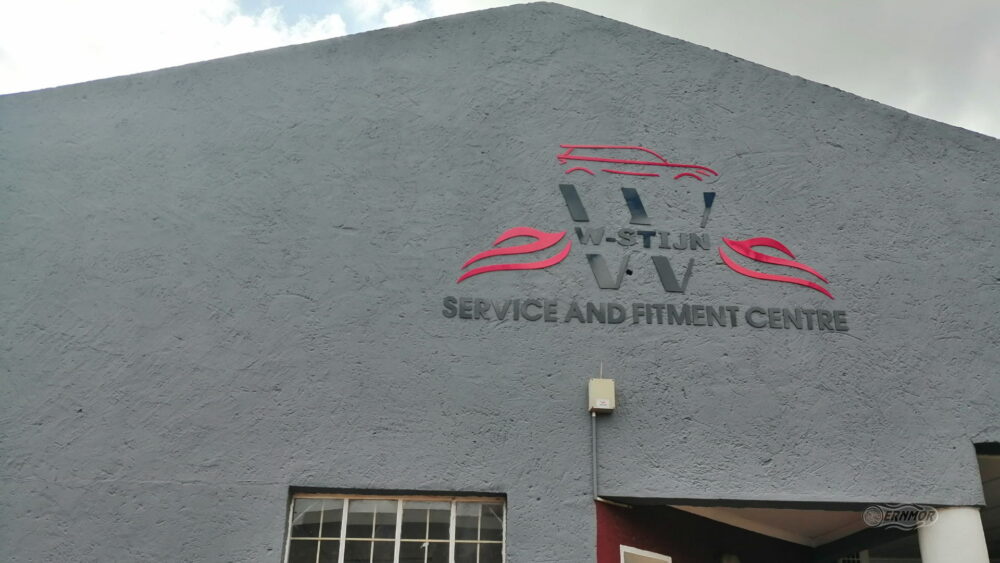 W-Stijn Fitment Centre